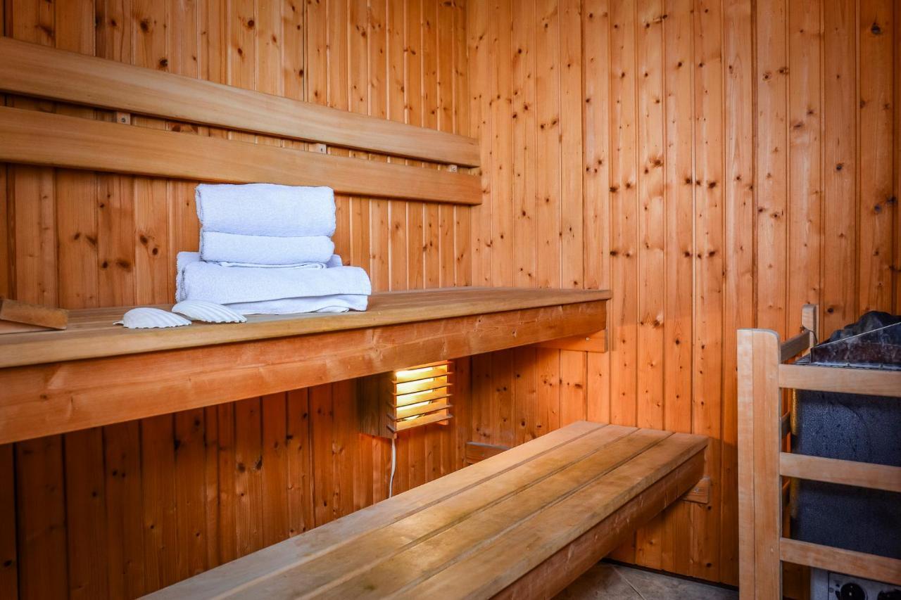 Apartamenty Na Fali グディニャ エクステリア 写真